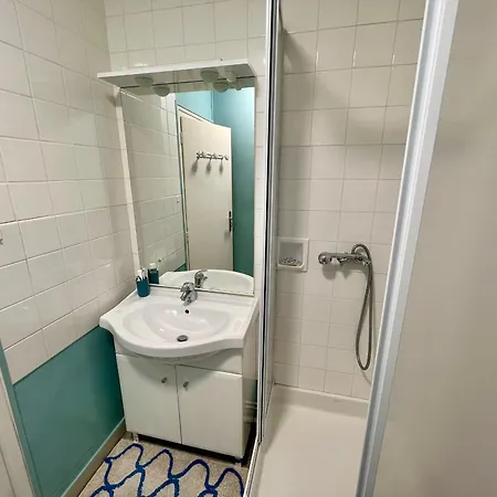 Apartment Agreable Proche Et Marche, Parking Inclus! - Fr-1-92-694