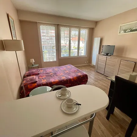 Apartment Agreable Proche Et Marche, Parking Inclus! - Fr-1-92-694 *