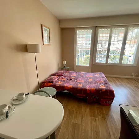 Agreable Proche Et Marche, Parking Inclus! - Fr-1-92-694 Ле-Сабль-д’Олон