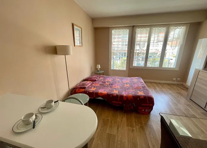 Agreable Proche Et Marche, Parking Inclus! - Fr-1-92-694 Ле-Сабль-д’Олон